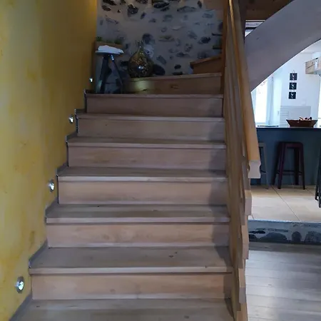 Maison Les 3 Seigneurs 度假居 *